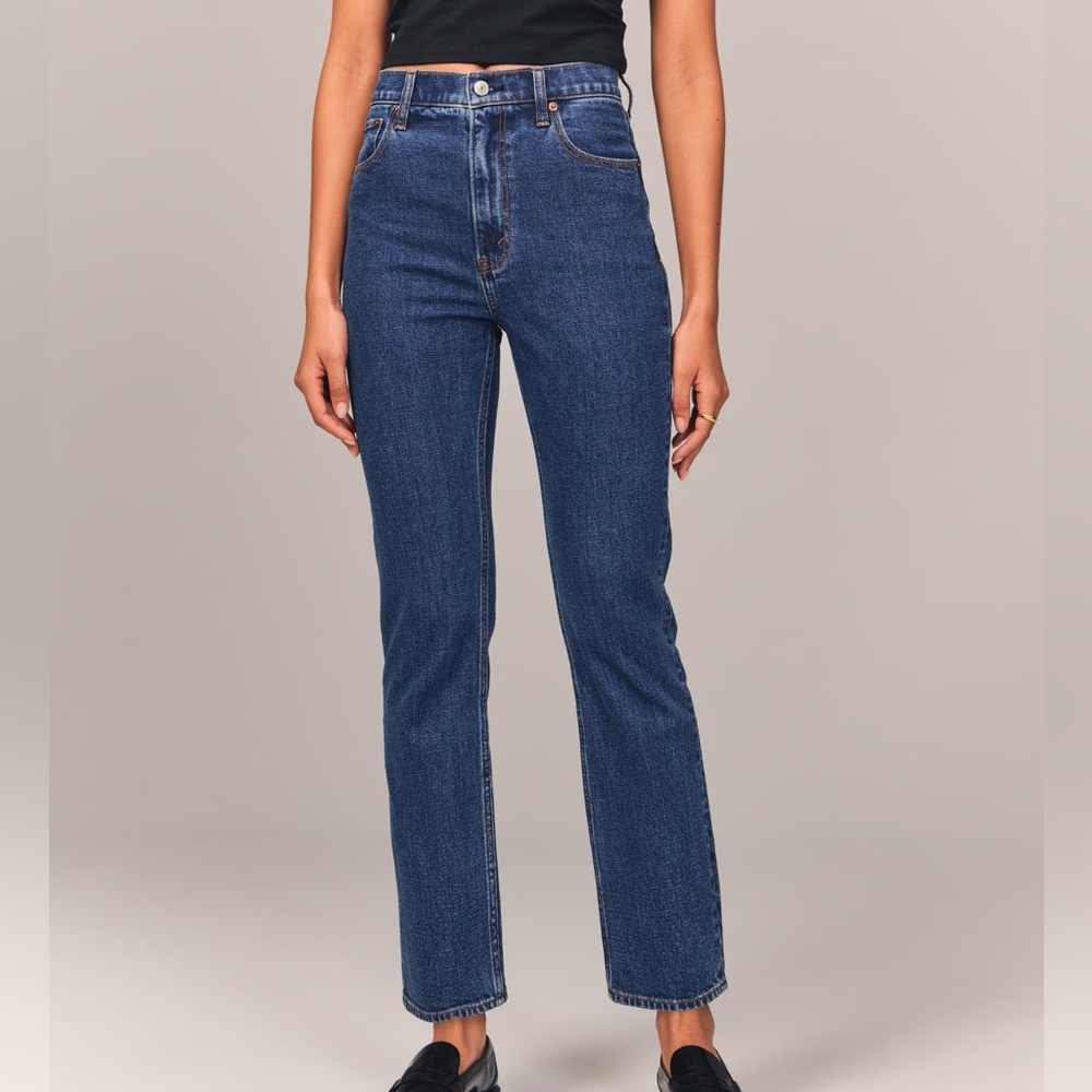 Abercrombie & Fitch Ankle Straight Ultra High Rise Jeans